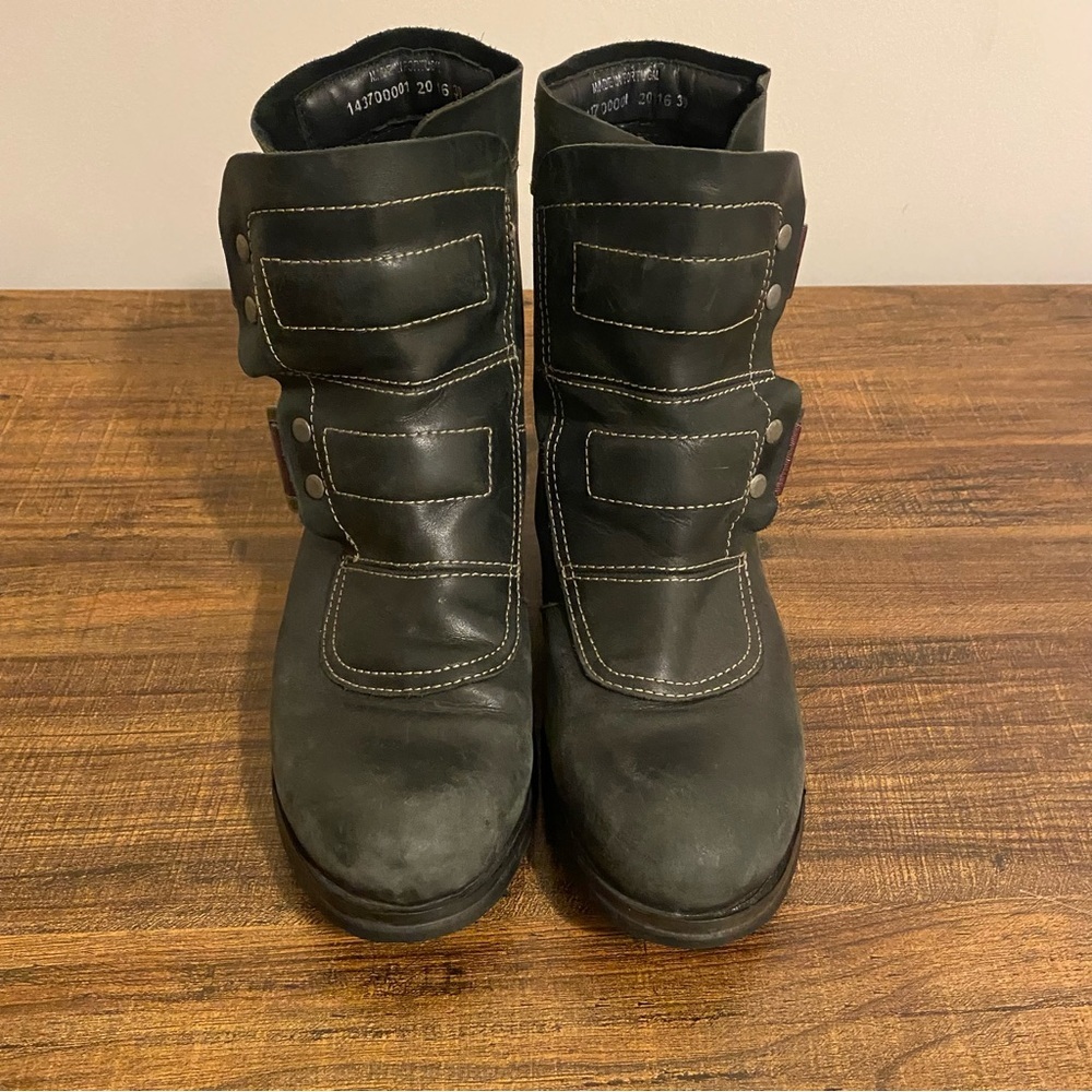 Fly London Black Leather Seli Engineer Boot size 39 - Picture 5 of 11